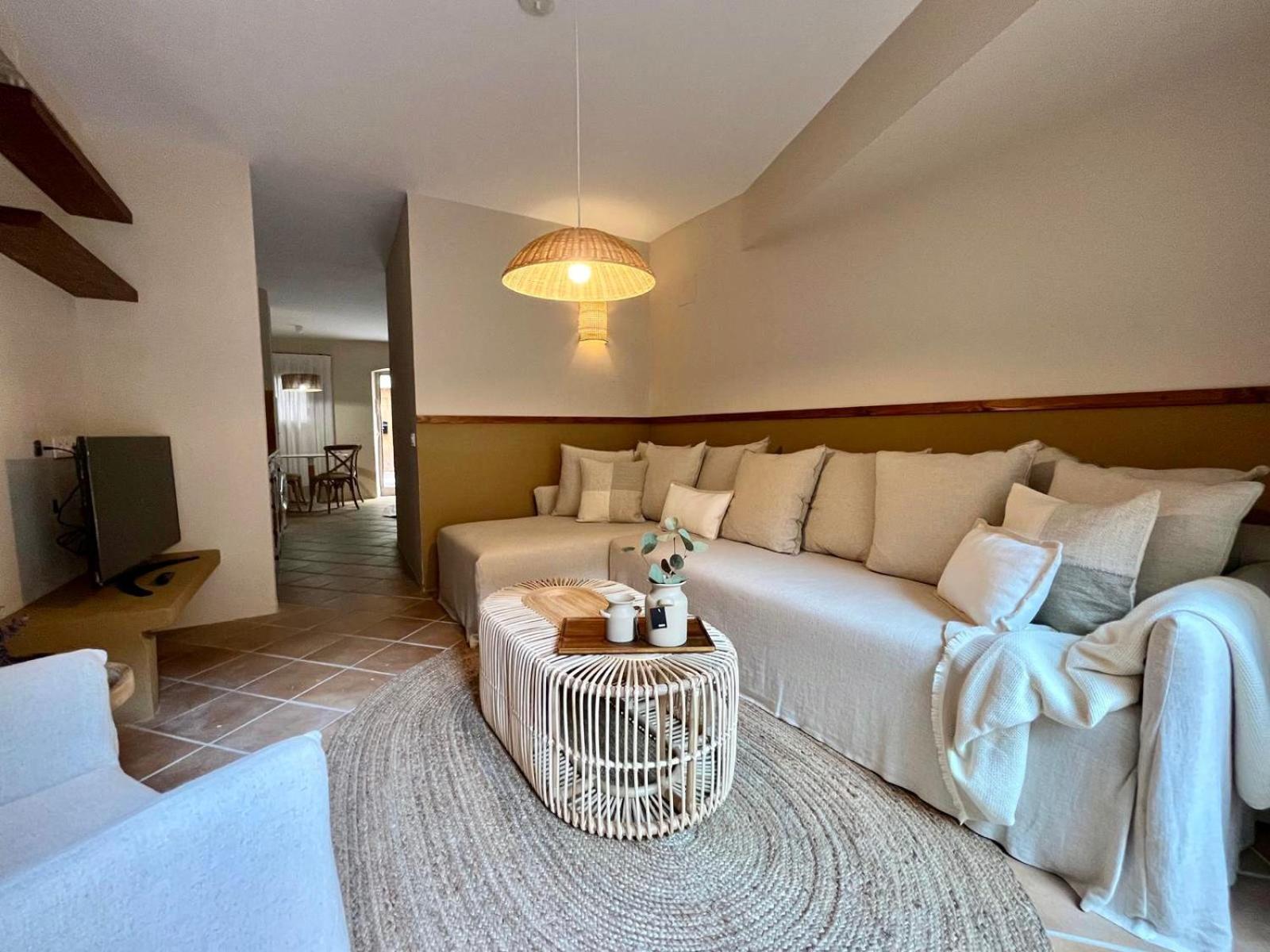 קסטלו דה אמפוריאס Apartaments Can Gibert מראה חיצוני תמונה
