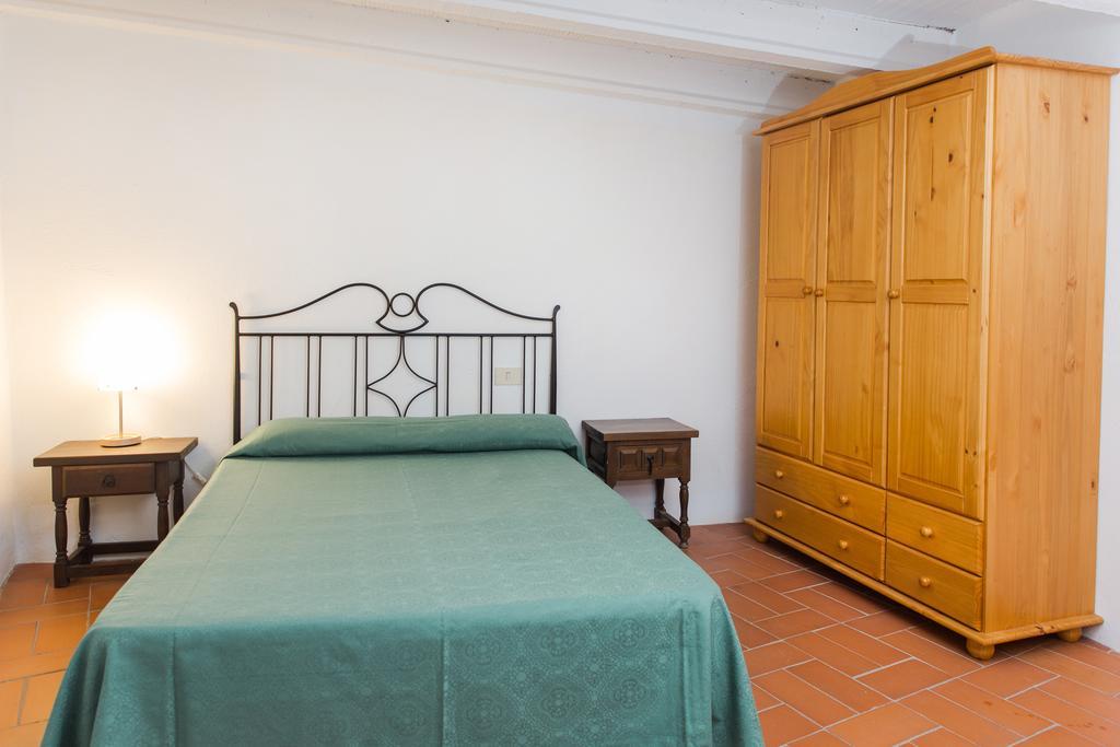 קסטלו דה אמפוריאס Apartaments Can Gibert מראה חיצוני תמונה