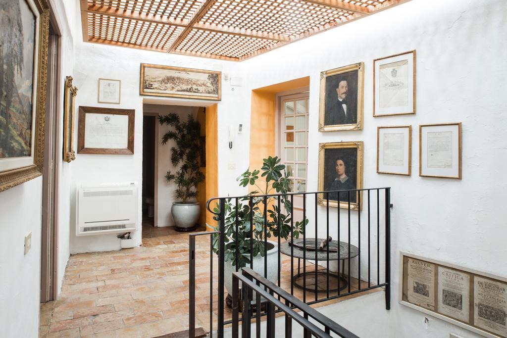 קסטלו דה אמפוריאס Apartaments Can Gibert מראה חיצוני תמונה